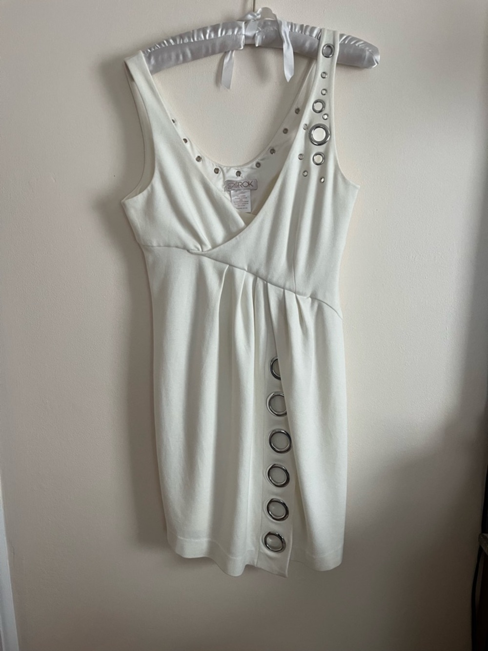 VINTAGE Cream color Sleeveless  Dress